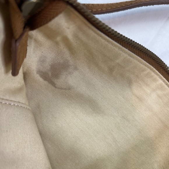 UGG Lea Fringe Crossbody Suede Purse with Dust Bag A070822 - Picture 4 of 8